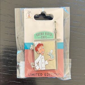 DEC - Remy and Linguini-Studio Commissory Menu - Buena Vista Cafe LE 250 pin